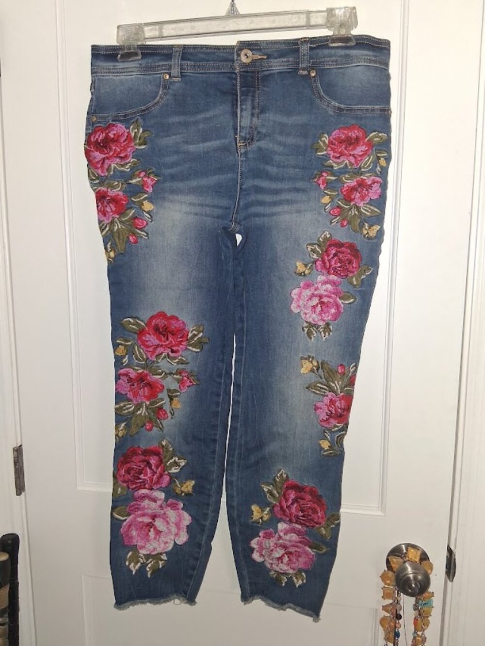 INC International Concepts Floral Embroidered Stretch Jeans Sz 14P